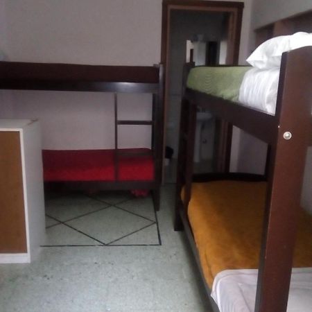 Hostel Urbano Mar del Plata Extérieur photo